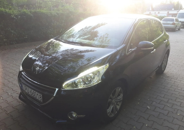 Peugeot 208 cena 31900 przebieg: 46000, rok produkcji 2014 z Puławy małe 37